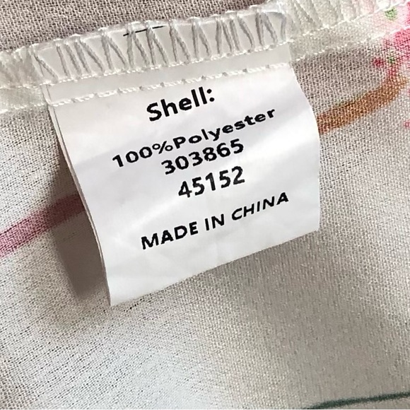 V Neck Sheer Rolled Tabs Sleeve Blouse Size M White Feminine Bohemian. - Picture 8 of 10